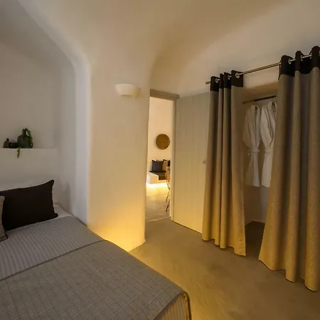 Delilah By Senses Collection