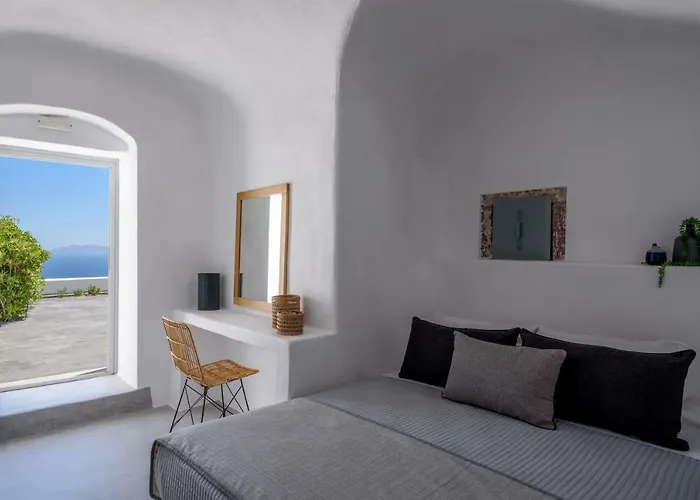 Delilah By Senses Collection *