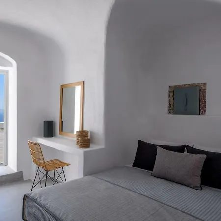 Delilah By Senses Collection *